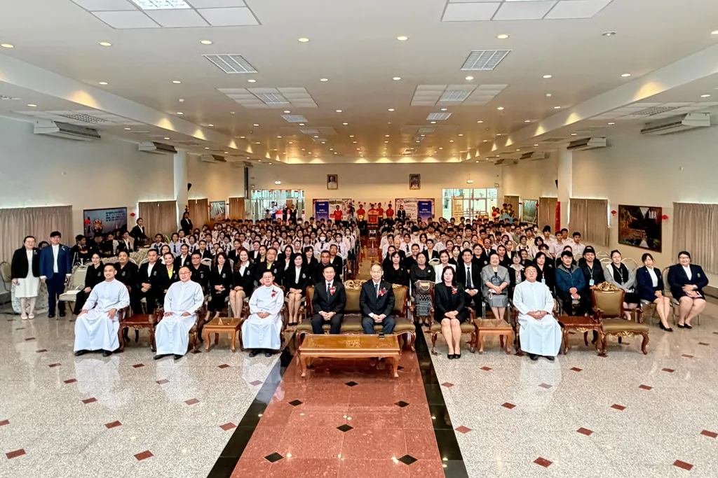 บรรยากาศพิธีเปิดศูนย์การเรียนรู้มิตรภาพและสายสัมพันธ์จีน–ไทย ณ โรงเรียนยอแซฟอุปถัมภ์